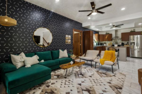 Luxe 4bd - Movie, Games - Centrally Located